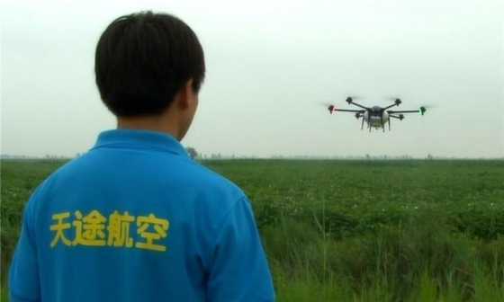Personalizzazione M6E-1 Sei assi Banana Trees Agri Drone Sprayer per la spruzzatura su larga scala