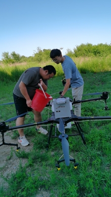 M6e Drone 10 kg carico utile 30L Volume Perfetto per Uav Farm e Fumigation Protezione delle colture