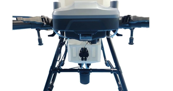 Drone domestico a filo interno per una migliore protezione delle colture e la lotta contro gli incendi