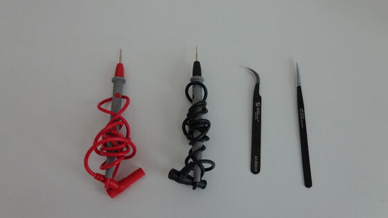 Cassetta degli attrezzi per la regolazione UAV con set completo di strumenti per test rigorosi e utilizzo standardizzato nell'addestramento dei droni