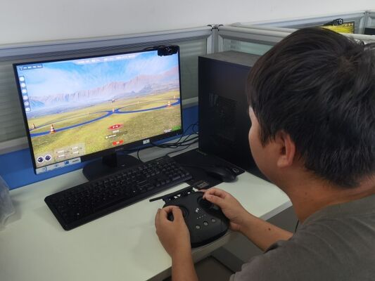 Modular Design UAV Training Toolbox con posizionamento accurato RTK e resistenza al vento di livello 7 per il debugging dei droni