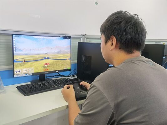 Modular Design UAV Training Toolbox con posizionamento accurato RTK e resistenza al vento di livello 7 per il debugging dei droni