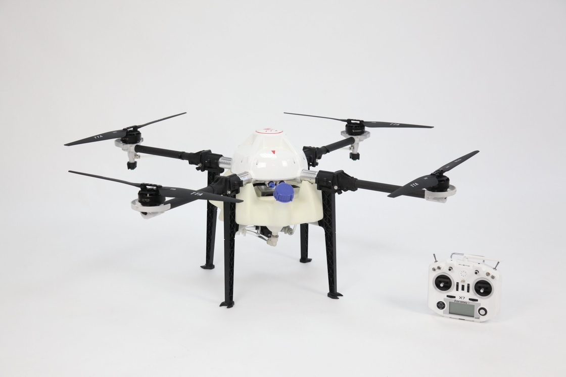 Radius di funzionamento remoto 5 kg 4 assi Agras Drone Sprayer 5L ugello per uso agricolo