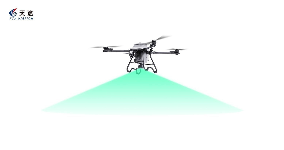 Drone spruzzatore di carico agricolo con peso vuoto di 20,8 kg e tempo di volo massimo di 20 minuti